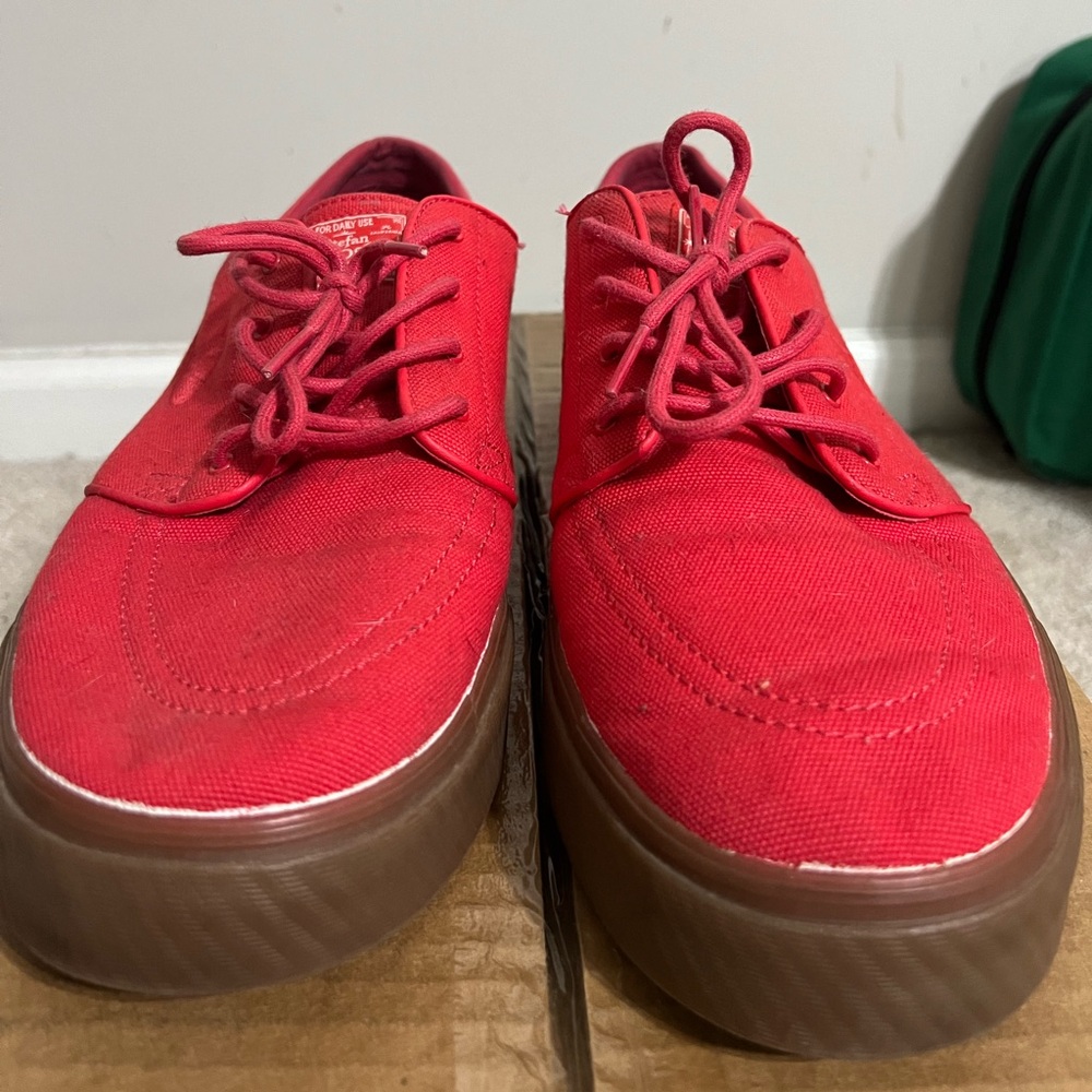 Nike Zoom Stefan Janoski (Hyper Red)